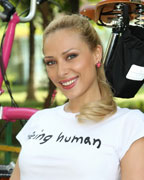 Iulia Vantur